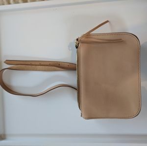 Madewell the simple pouch belt bag small
